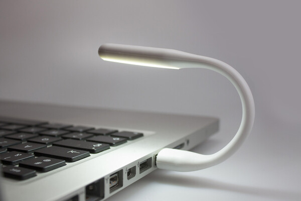 Гнучка USB-ліхтарик USB LED Light Гнучка USB-ліхтарик USB LED Light